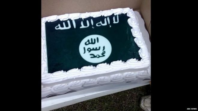 عذرخواهی فروشگاه آمریکایی به خاطر کیک داعش عذرخواهی فروشگاه آمریکایی به خاطر کیک داعش