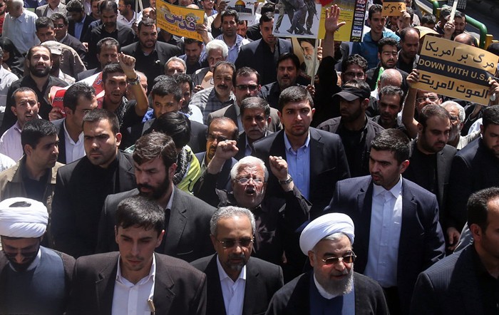 (تصاویر) حضور مقامات در راهپیمایی روز قدس (تصاویر) حضور مقامات در راهپیمایی روز قدس