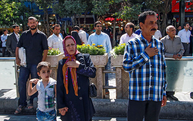 (تصاویر) تشییع پیکر هفت شهید مدافع حرم در مشهد و شهر ری (تصاویر) تشییع پیکر هفت شهید مدافع حرم در مشهد و شهر ری