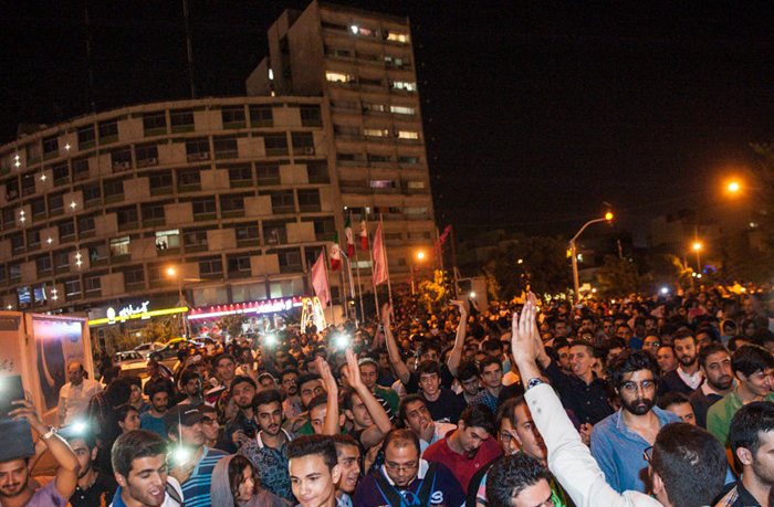 (تصاویر) جشن هستهای در تهران (تصاویر) جشن هستهای در تهران