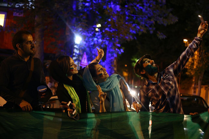 (تصاویر) جشن هستهای در تهران(2) (تصاویر) جشن هستهای در تهران(2)