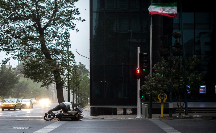 (تصاویر) توفان و رگبار در تهران و کرج (تصاویر) توفان و رگبار در تهران و کرج