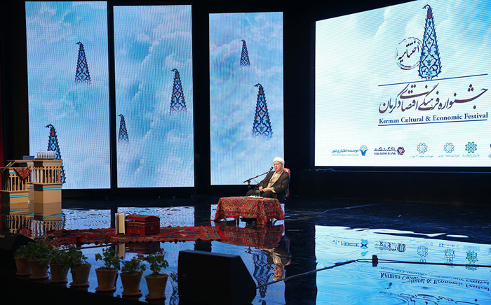 (تصاویر) هاشمی در جشنواره کرمان (تصاویر) هاشمی در جشنواره کرمان