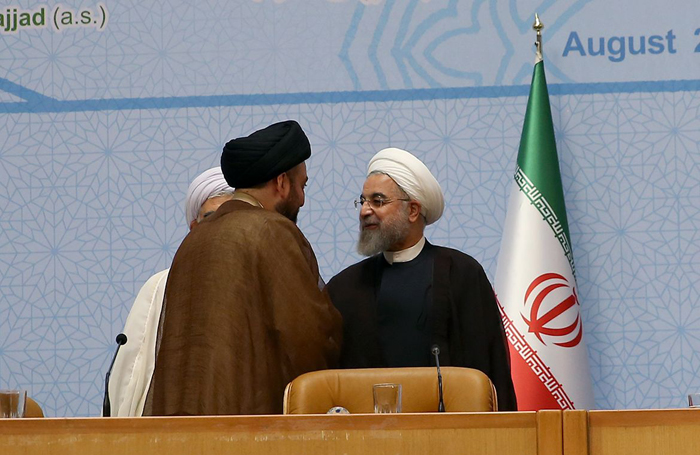 (تصاویر) روحانی در مجمع جهانی اهلبیت(ع) (تصاویر) روحانی در مجمع جهانی اهلبیت(ع)