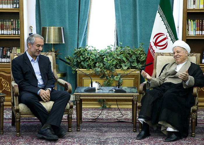 (تصاویر) دیدار اعضایفدرسیونفوتبال با هاشمی (تصاویر) دیدار اعضایفدرسیونفوتبال با هاشمی
