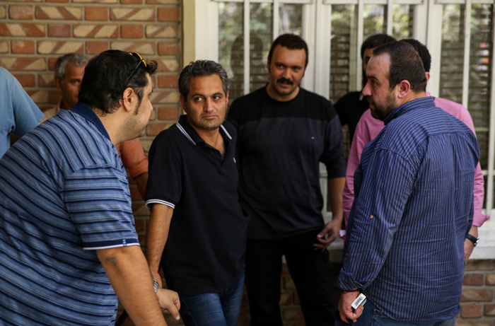 (تصاویر) پشت‌صحنه سریال «پشت‌بام‌تهران»