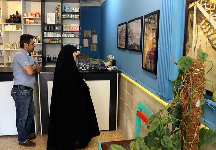(تصاویر) داروخانه ای از جنس نگارخانه (تصاویر) داروخانه ای از جنس نگارخانه