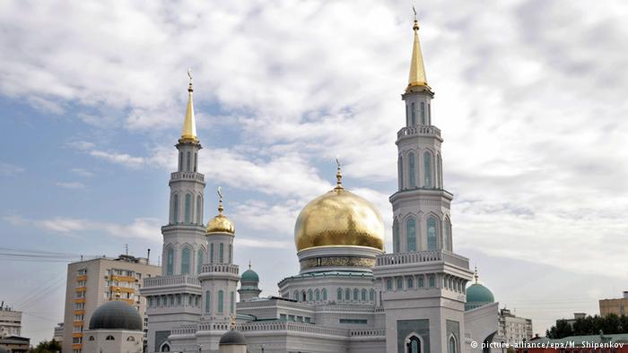 (تصاویر) گشایش بزرگترین مسجد اروپا (تصاویر) گشایش بزرگترین مسجد اروپا