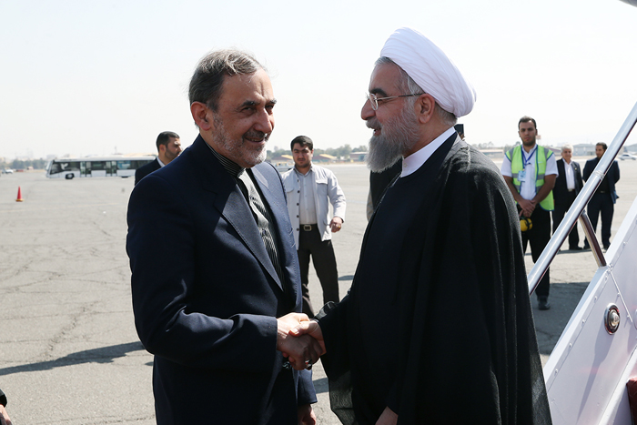 روحانی وارد تهران شد روحانی وارد تهران شد