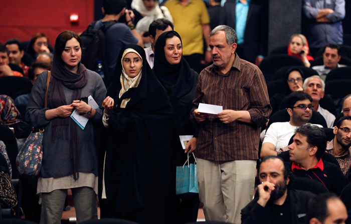 (تصاویر) تجلیل از برگزیدگان جشن خانهسینما (تصاویر) تجلیل از برگزیدگان جشن خانهسینما
