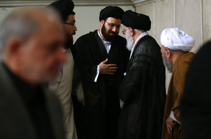 (تصاویر) یادبود جانباختگان منا در حضور رهبرانقلاب (تصاویر) یادبود جانباختگان منا در حضور رهبرانقلاب