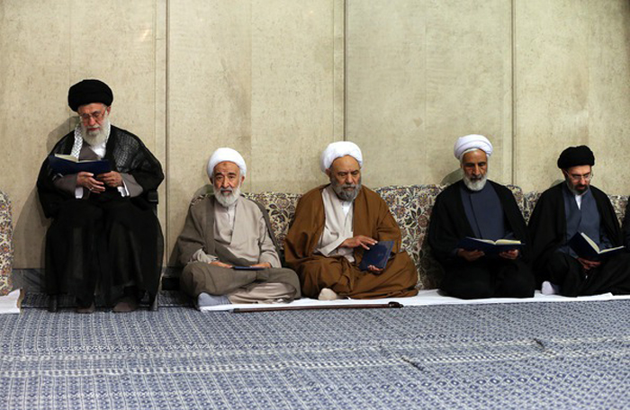 (تصاویر) یادبود جانباختگان منا در حضور رهبرانقلاب (تصاویر) یادبود جانباختگان منا در حضور رهبرانقلاب