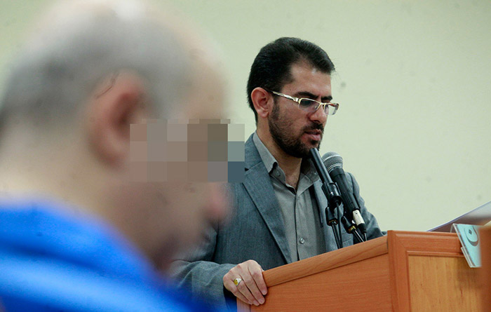 (تصاویر) دومین جلسه دادگاه بابک زنجانی (تصاویر) دومین جلسه دادگاه بابک زنجانی