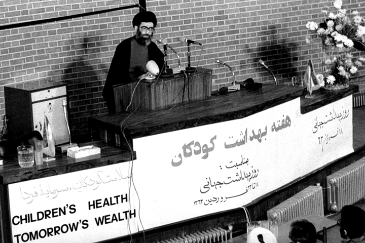 (تصاویر) دور اول ریاست جمهوری آیت‌الله‌خامنه‌ای