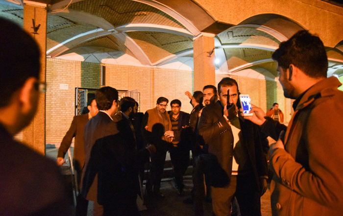(تصاویر) تنش در جریان سخنرانی صادق خرازی (تصاویر) تنش در جریان سخنرانی صادق خرازی