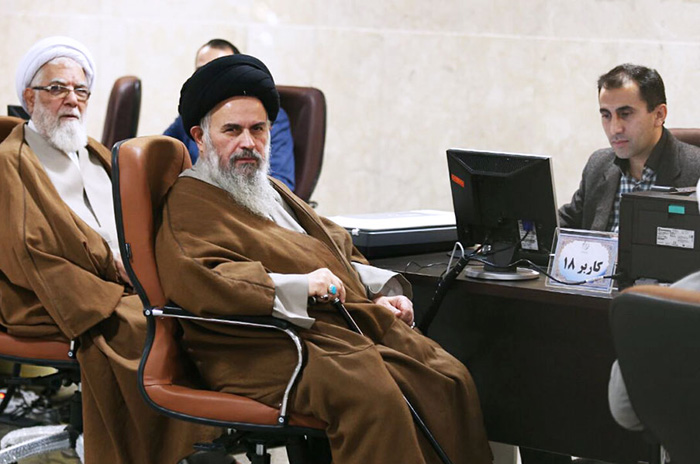 (تصاویر) ثبتنام موسوی بجنوردی برای انتخابات (تصاویر) ثبتنام موسوی بجنوردی برای انتخابات