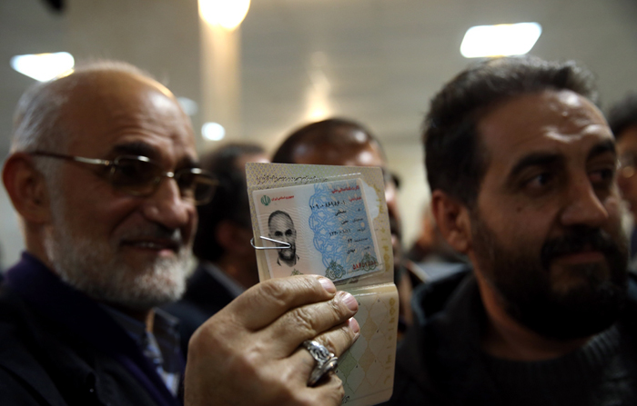 (تصاویر) آخرین روز ثبتنام داوطلبان انتخابات مجلس (تصاویر) آخرین روز ثبتنام داوطلبان انتخابات مجلس