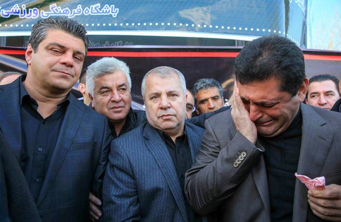 (تصاویر) مراسم تشییع همایون بهزادی (تصاویر) مراسم تشییع همایون بهزادی