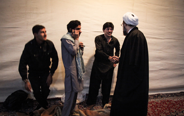 (تصاویر) اسکان شبانه تماشاگران دربی (تصاویر) اسکان شبانه تماشاگران دربی