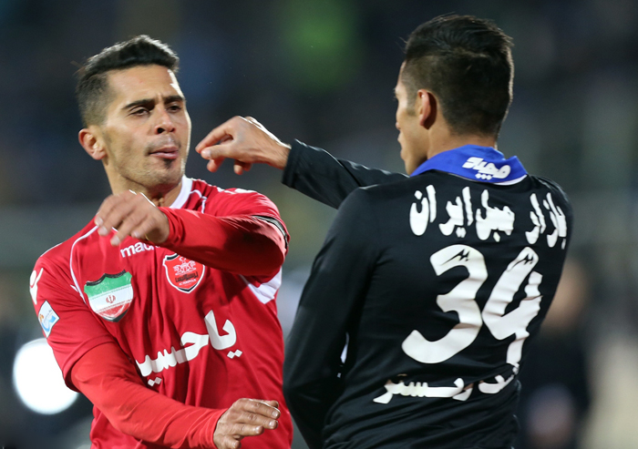 (تصاویر) متن و حواشی دربی 79