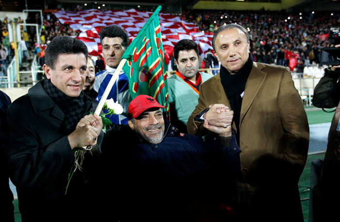 (تصاویر) متن و حواشی دربی 79