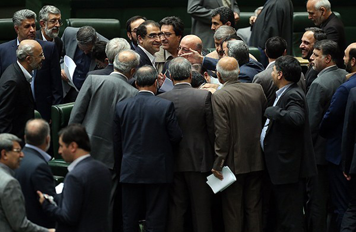 (تصاویر) متن و حواشی جلسه علنی مجلس