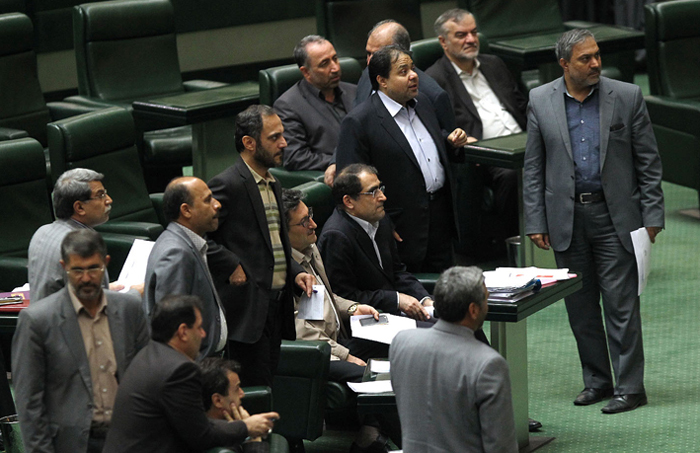 (تصاویر) متن و حواشی جلسه علنی مجلس