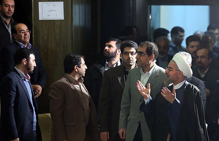 (تصاویر) روحانی در مراسم روز دانشجو (تصاویر) روحانی در مراسم روز دانشجو