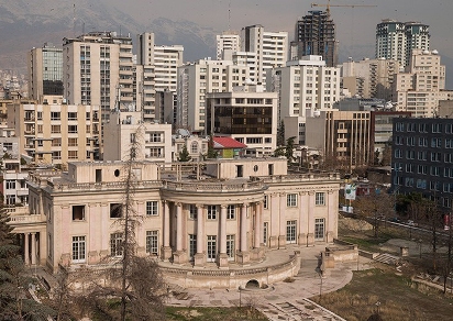 جدال با «بزرگترین خانه تهران» جدال با «بزرگترین خانه تهران»