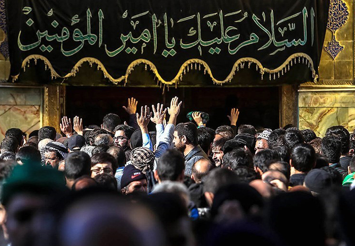 (تصاویر) پیاده روی بزرگ زائران از نجف به کربلا (تصاویر) پیاده روی بزرگ زائران از نجف به کربلا