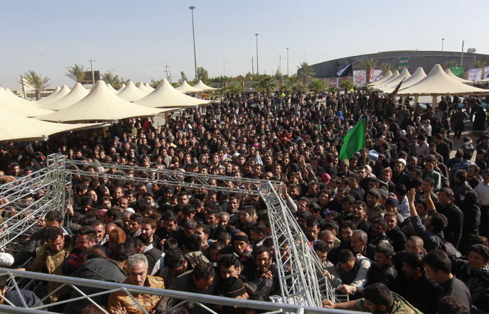 (تصاویر) بازگشت زائران کربلا به ایران (تصاویر) بازگشت زائران کربلا به ایران