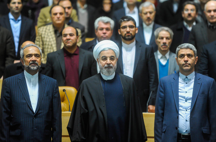 (تصاویر) همایش اقتصادایران با حضور روحانی