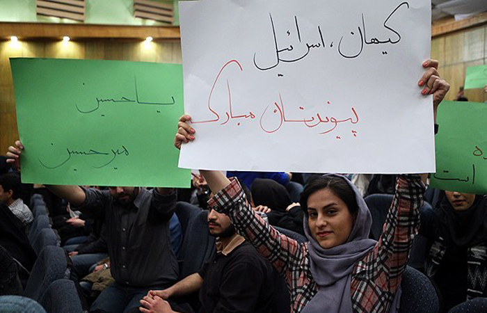 (تصاویر) حضور جنجالی شریعتمداری در دانشگاهتهران (تصاویر) حضور جنجالی شریعتمداری در دانشگاهتهران