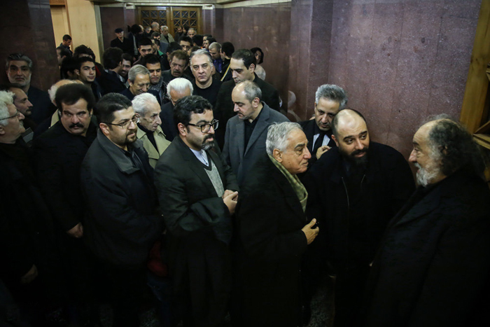 (تصاویر) هنرمندان در ترحیم انوشیروان ارجمند