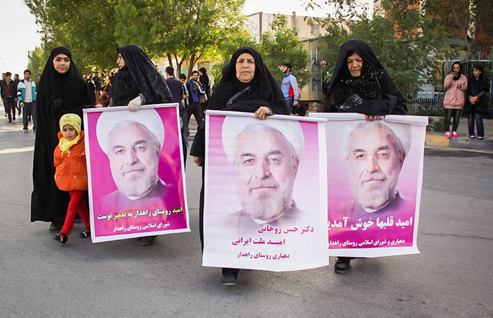 (تصاویر) استقبال از روحانی در بوشهر (تصاویر) استقبال از روحانی در بوشهر