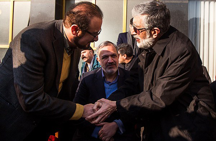 (تصاویر) مراسم تشییع مشفق کاشانی (تصاویر) مراسم تشییع مشفق کاشانی