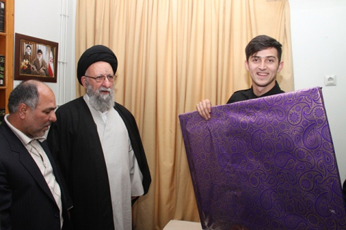 (تصاویر) دیدار سردارآزمون با آیتالله نورمفیدی (تصاویر) دیدار سردارآزمون با آیتالله نورمفیدی