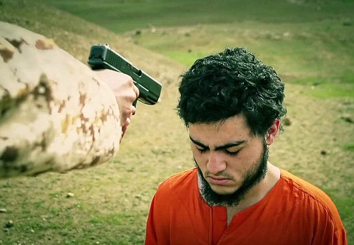 (تصاویر) جلاد نوجوان داعش (تصاویر) جلاد نوجوان داعش