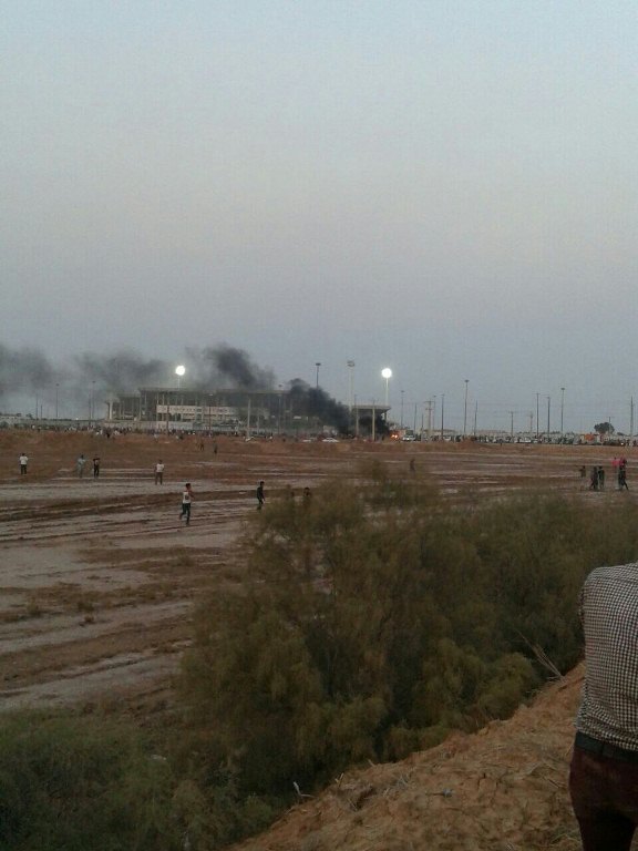 توضیحات ناجا درباره درگیری پس از بازی فولاد - الهلال در اهواز توضیحات ناجا درباره درگیری پس از بازی فولاد - الهلال در اهواز