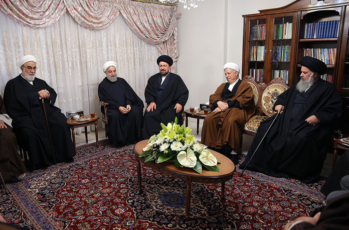 (تصاویر) مسئولان و مقامات در منزل روحانی (تصاویر) مسئولان و مقامات در منزل روحانی