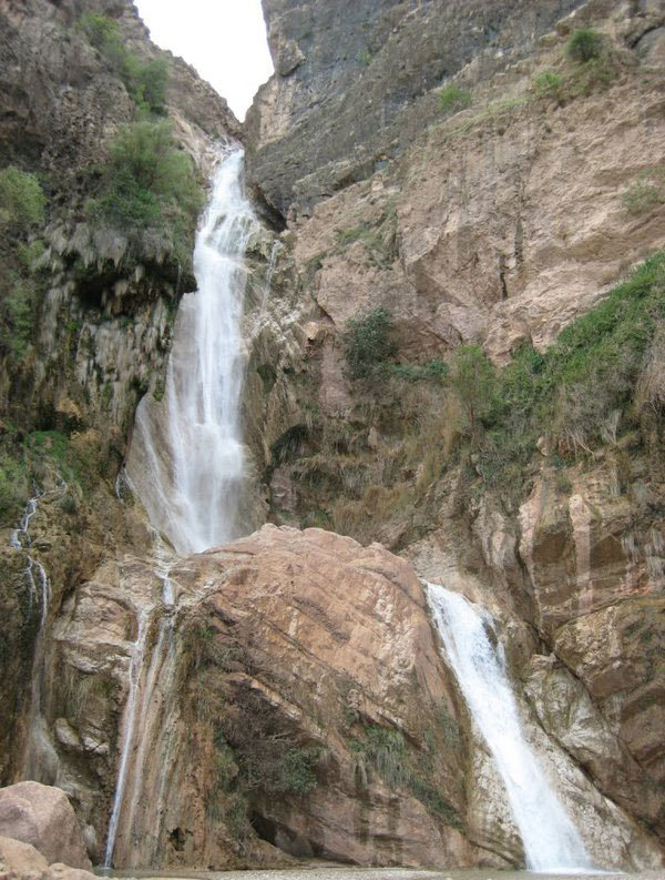 (تصویر) آبشار 95 متری (تصویر) آبشار 95 متری 
