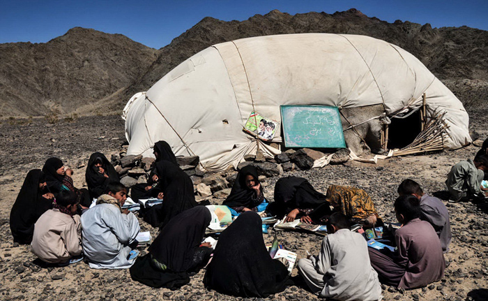 (تصاویر) مدرسه کپری در روستای میسی (تصاویر) مدرسه کپری در روستای میسی