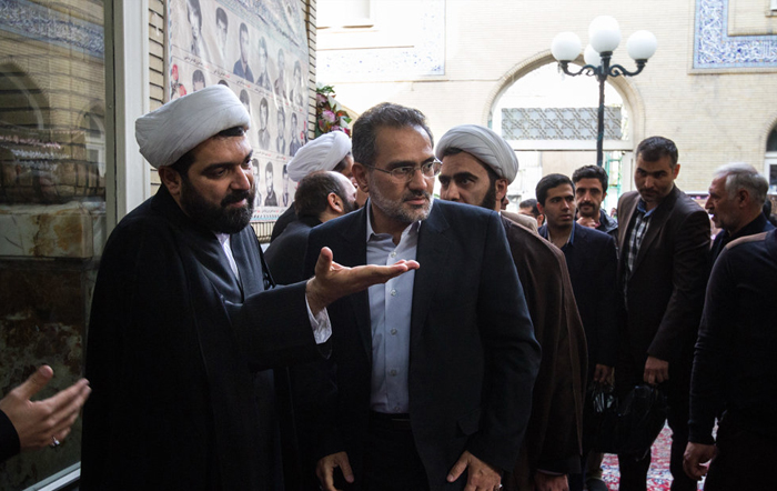 (تصاویر) مجلس ترحیم پدر شهاب مرادی (تصاویر) مجلس ترحیم پدر شهاب مرادی
