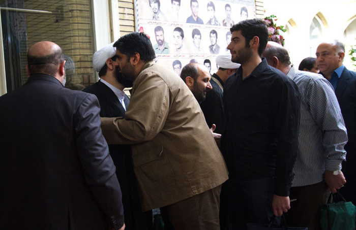 (تصاویر) مجلس ترحیم پدر شهاب مرادی (تصاویر) مجلس ترحیم پدر شهاب مرادی