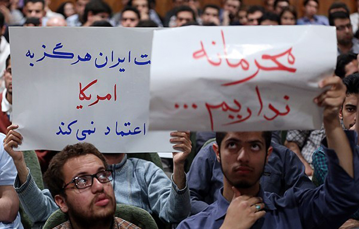 (تصاویر) حواشی تقدیر از صالحی در دانشگاه شریف