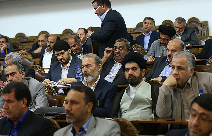 (تصاویر) سردارسلیمانی در فراکسیون رهروان (تصاویر) سردارسلیمانی در فراکسیون رهروان