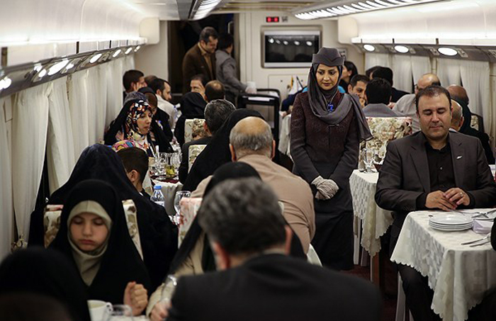 (تصاویر) قطار 5ستارۀ تهران-مشهد (تصاویر) قطار 5ستارۀ تهران-مشهد