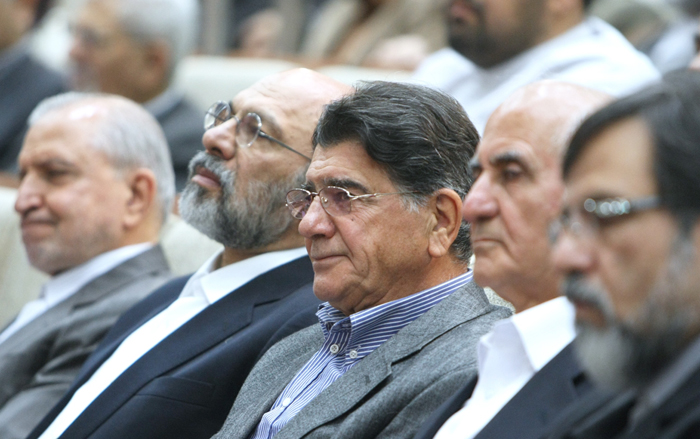 (تصاویر) شجریان در همایش دانشگاه آزاد (تصاویر) شجریان در همایش دانشگاه آزاد