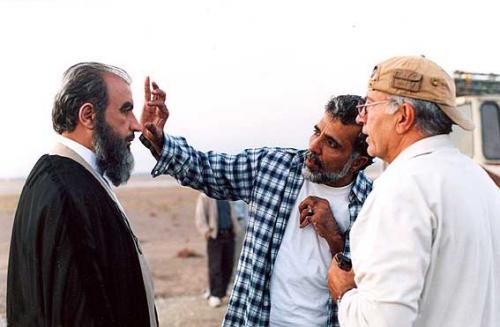 تصویر امام خمینی کی بر روی پرده سینما می‌رود؟