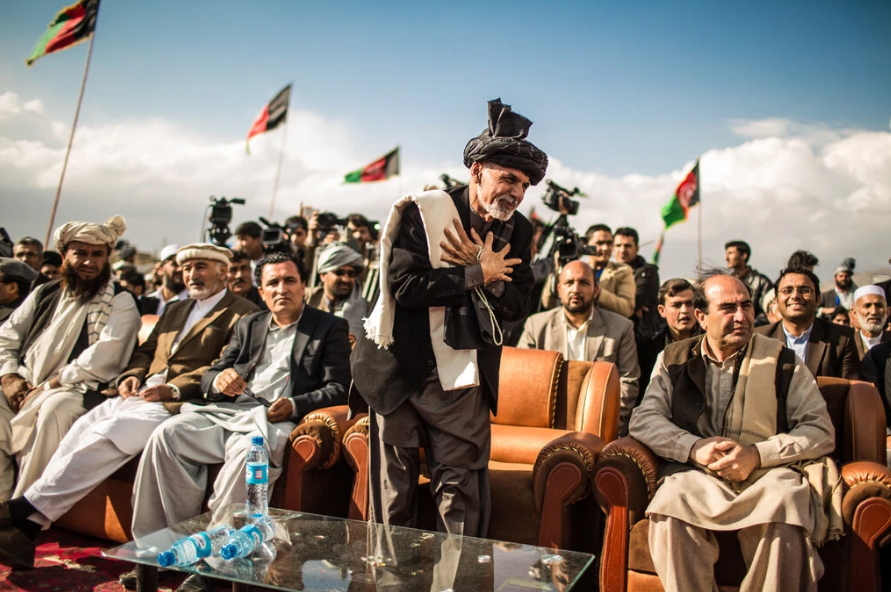 وقتی تکنوکراتِ تندخو گریخت!